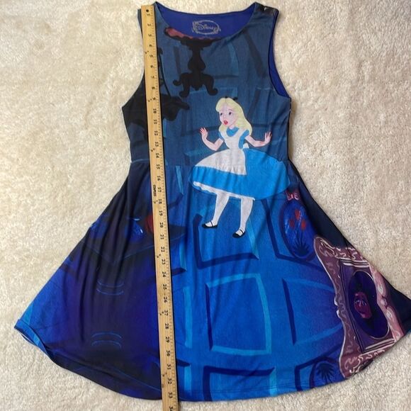 Disney Alice in Wonderland Stretch Knit Dress Sz M - Picture 10 of 10